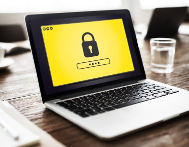 Bilgisayar çalışma tablosunda