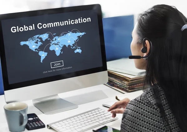 Global kommunikation text på skärm — Stockfoto