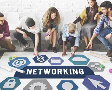 Kattaki insanlar çizim afiş 