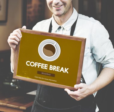 blackboard elinde olan adam