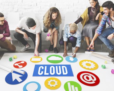 Kattaki insanlar çizim afiş 