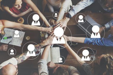 Ofiste çalışan iş adamları