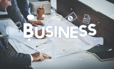 Tartışırken iş arkadaşları ve iş