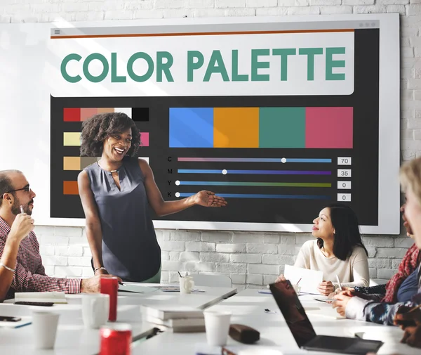 Reunião de negócios com paleta de cores — Fotografia de Stock