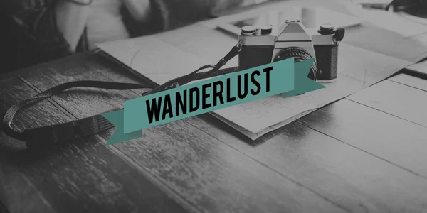 Wanderlust περιπέτεια απολαμβάνοντας — Φωτογραφία Αρχείου