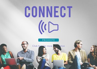 çeşitlilik arkadaş connect ile duvarının yakınında