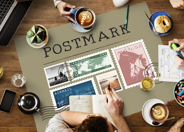 Таблица с плакатом с концепцией Postmark — стоковое фото