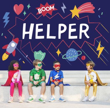 Çocuk süper kahraman kostümleri