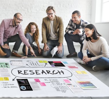 araştırma ile çalışma tasarımcılar