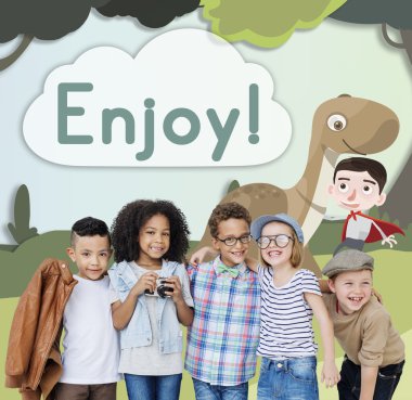 Çocuklar gülüyor ve eğlenin