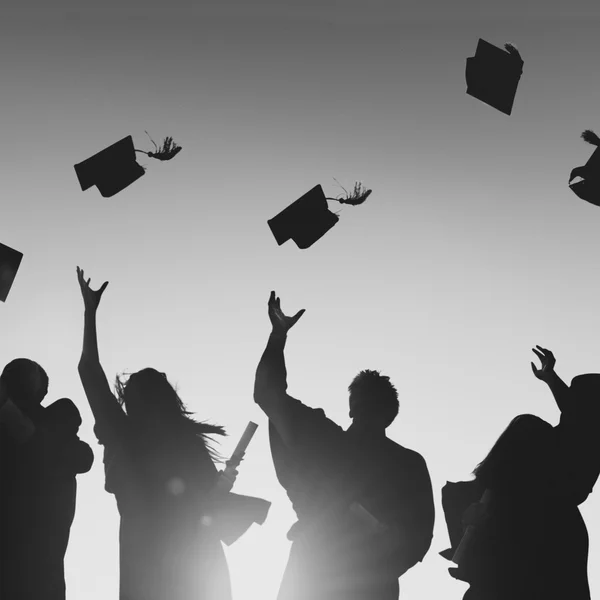 Grupo de estudantes de graduados — Fotografia de Stock