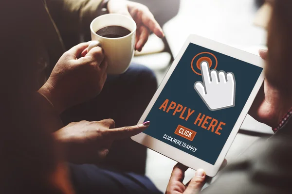 People on coffee break browsing in internet — Stock Photo, Image