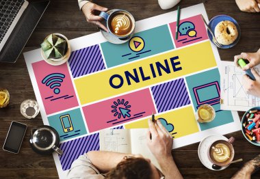 Tablo Online konsepti ile posteri ile