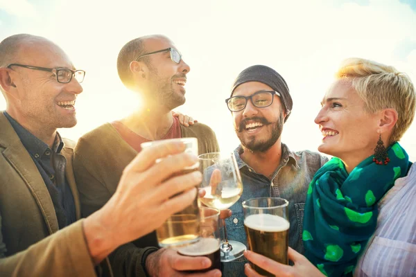 Bästa vänner på fest — Stockfoto