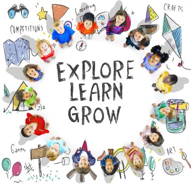 sevimli gülümseyen çocuklar