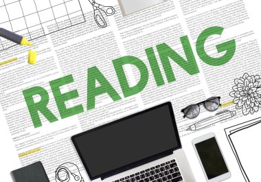 tablo üzerinde dijital becerikli alet 