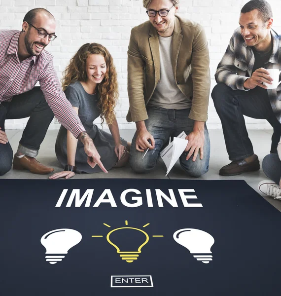 Diseñadores trabajando con Imagine — Foto de Stock