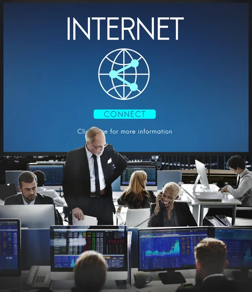 Imprenditori e internet — Foto Stock