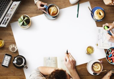 Tablo boş poster konsepti ile