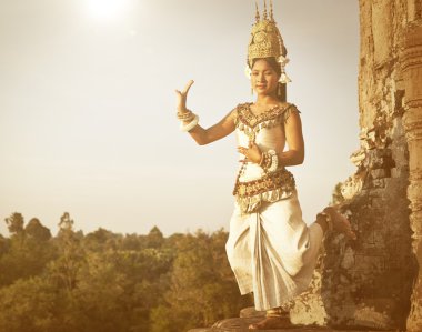 Aspara dansçı vasıl Angkor Wat