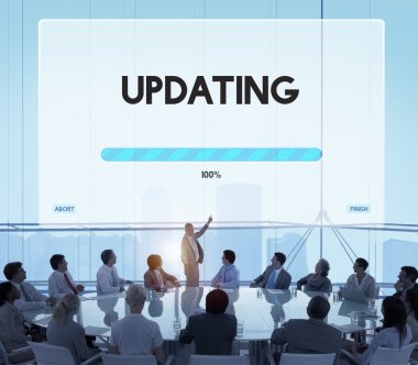 Grup iş adamları ve güncelleştirme kavramı 