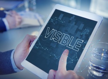 iş adamı dijital tablet ile çalışma