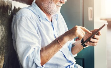 üst düzey yakışıklı