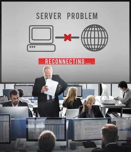 Vedoucí pracovníci a Server problém — Stock fotografie