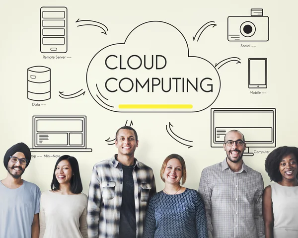 Ποικιλομορφία άτομα με το Cloud Computing — Φωτογραφία Αρχείου