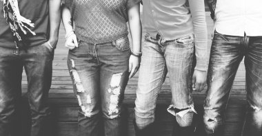 Grup farklı insan poz