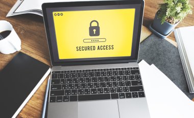 Güvenli erişim ile dizüstü bilgisayar ekranında