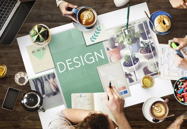 Tavolo con poster con concetto di design — Foto Stock