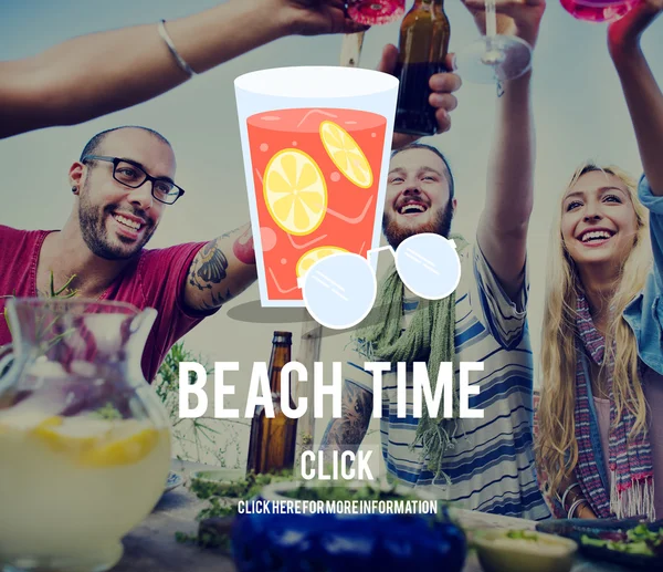Tijd aan zomer partij op strand — Stockfoto