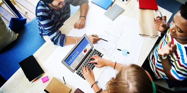 Pessoas no Meeting Brainstorming — Fotografia de Stock