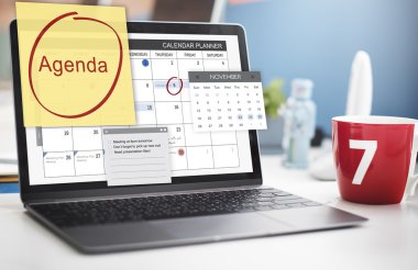 Tablo açılan laptop 