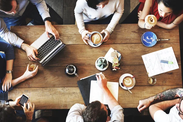 People drinking coffee — Stock Photo, Image