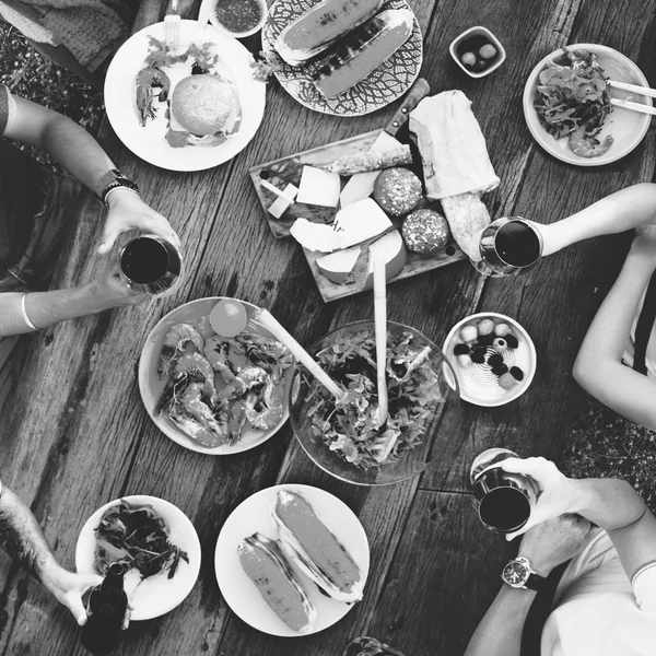 Diversité Délicieux repas à la fête — Photo