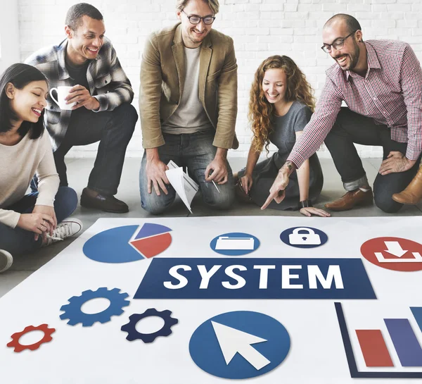 Ontwerpers werken met systeem — Stockfoto