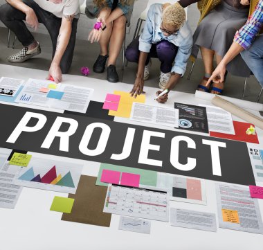 insanlar çizim afiş