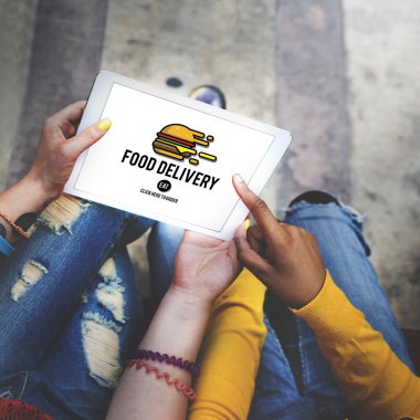 tablet pc kullanan kişiler