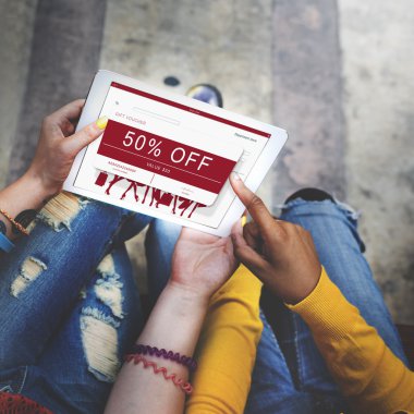 tablet pc kullanan kişiler