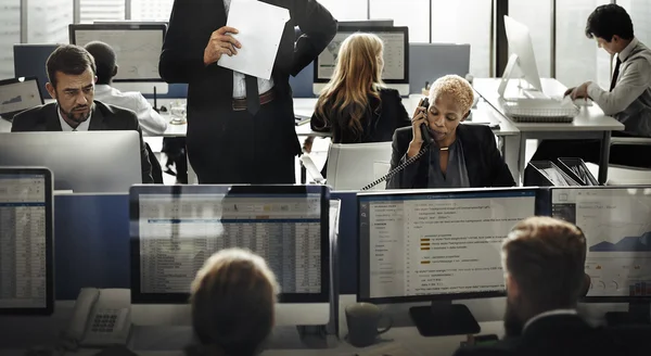 Imprenditori che lavorano — Foto Stock