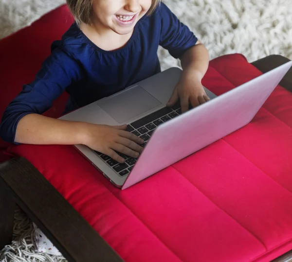 Girl Playing with Computer — Stock Photo, Image