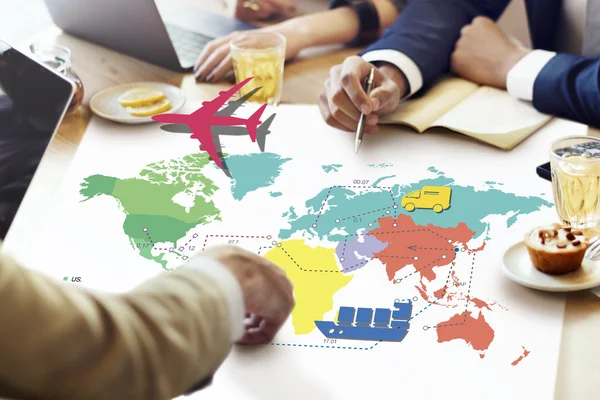 People discussing about global map — Stock Photo, Image