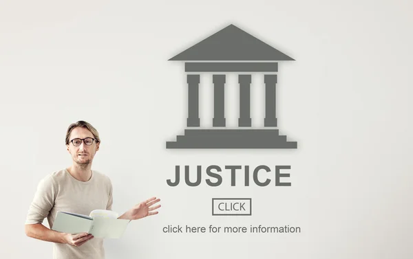 Empresario que trabaja con Justicia —  Fotos de Stock