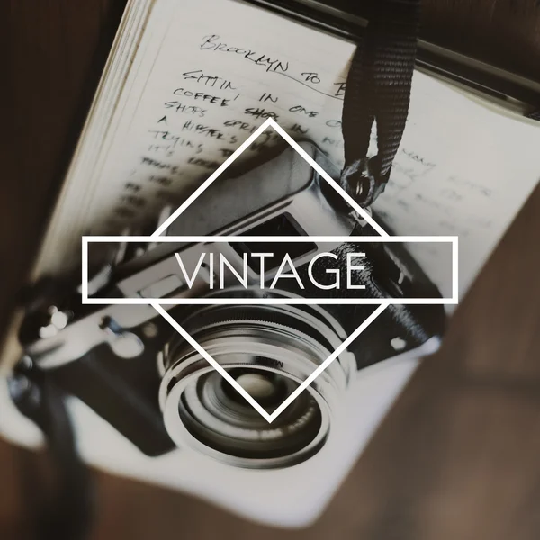 Czarny vintage zdjęcie aparatu — Zdjęcie stockowe