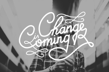 ile hareket eden yakışıklı adam