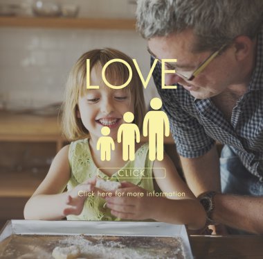 Kız ve dedesi fırında kurabiye