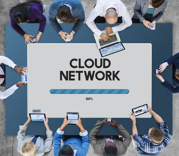 Conceito de Business People e Cloud Network — Fotografia de Stock