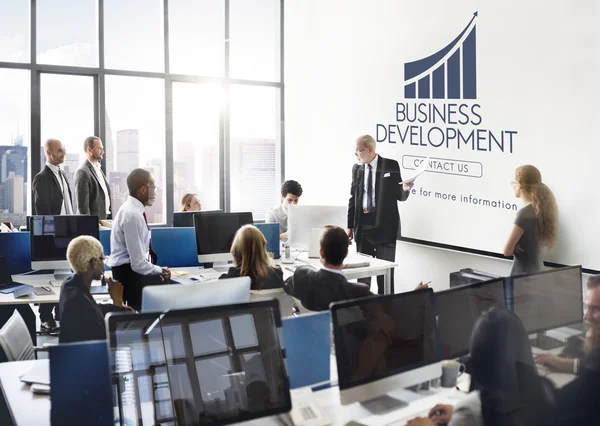 Mensen uit het bedrijfsleven werken en Business Development — Stockfoto